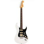 Електрогітара Fender Player II Stratocaster HSS RW (Polar White) Електрогітара Fender Player II Stratocaster HSS RW (Polar White)