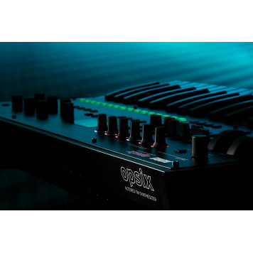KORG Opsix Синтезатор-12