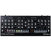 Аналоговий синтезатор Roland SE-02