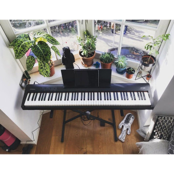 Цифрове піаніно Roland FP30 Цифрове піаніно Roland FP30-2