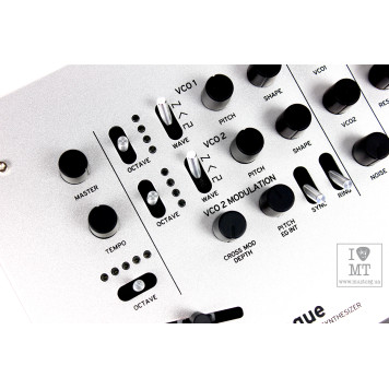 KORG MINILOGUE Синтезатор аналоговий-5