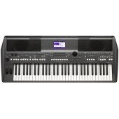 YAMAHA PSR-S670
