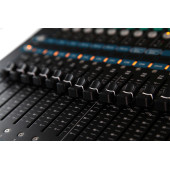 Allen Heath Qu-24C Allen Heath Qu-24C