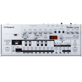 Бас-синтезатор Roland TB-03